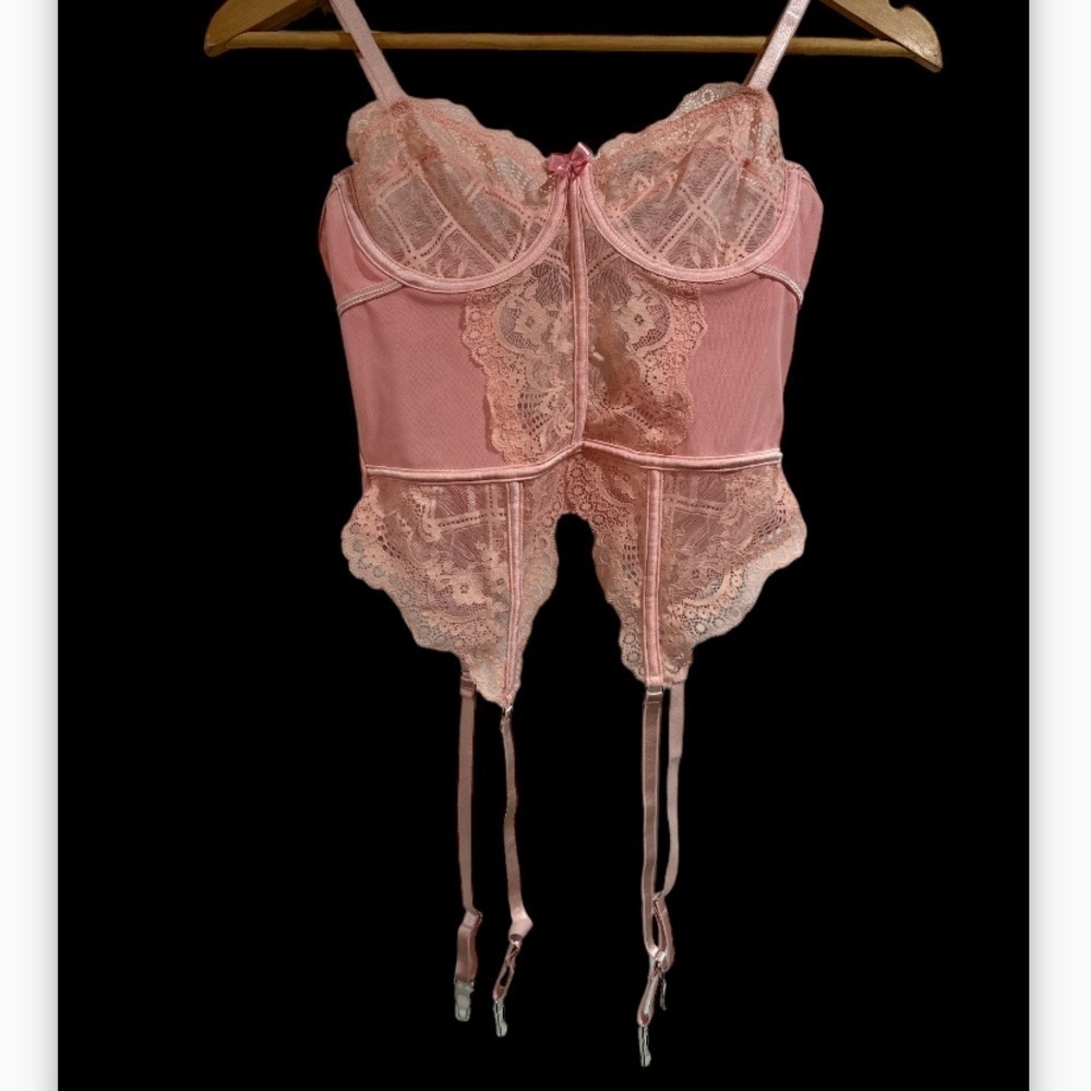 Pink lingerie lace garter straps NeW small - Picture 2 of 7